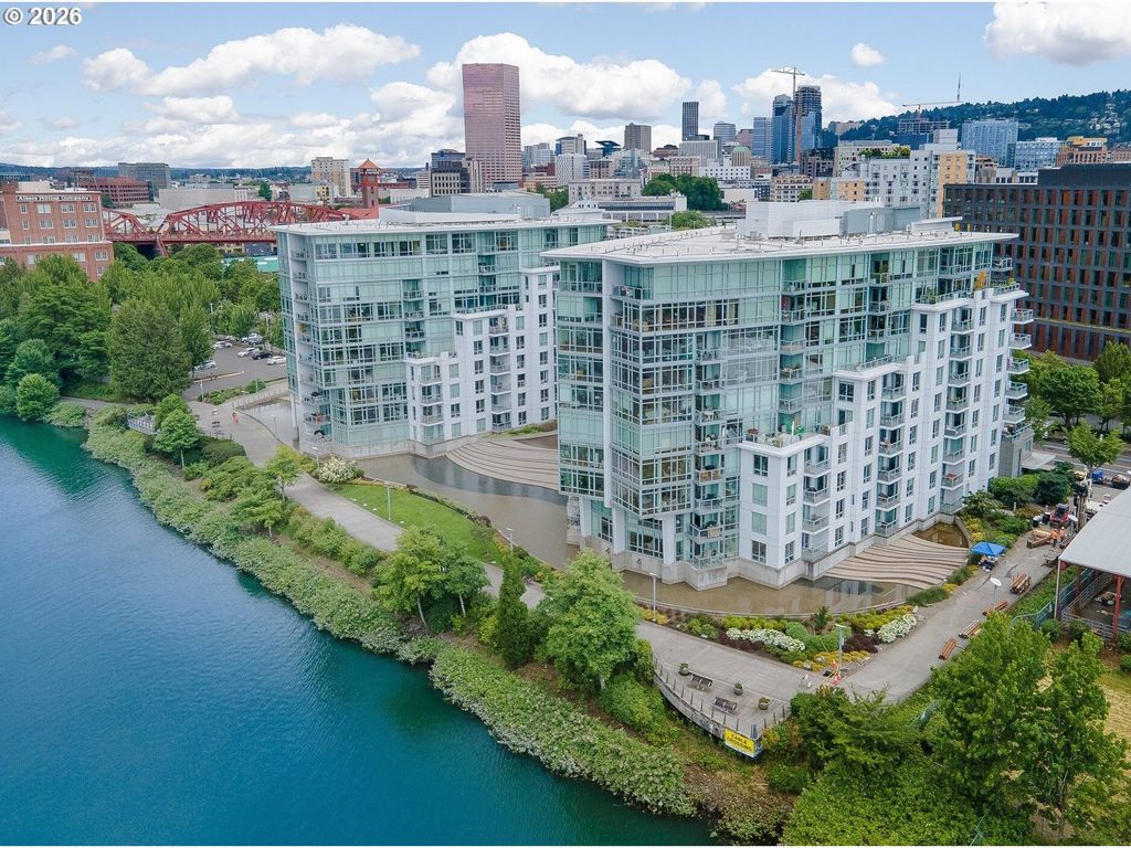 1310 Nw NAITO Pkwy 901, Portland, OR 97209