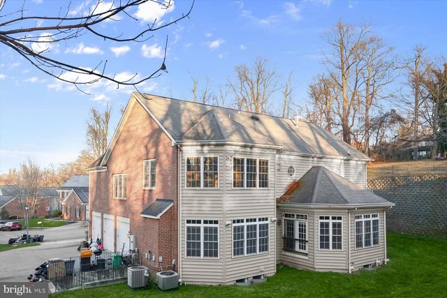 8220 WATERSIDE CT, Fort Washington, MD 20744