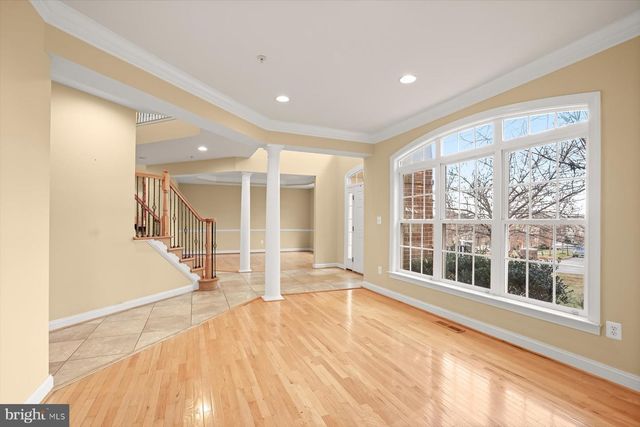 8220 WATERSIDE CT, Fort Washington, MD 20744