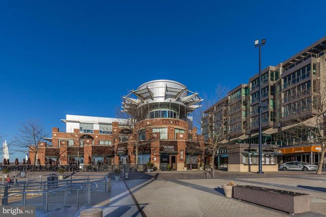 8220 WATERSIDE CT, Fort Washington, MD 20744