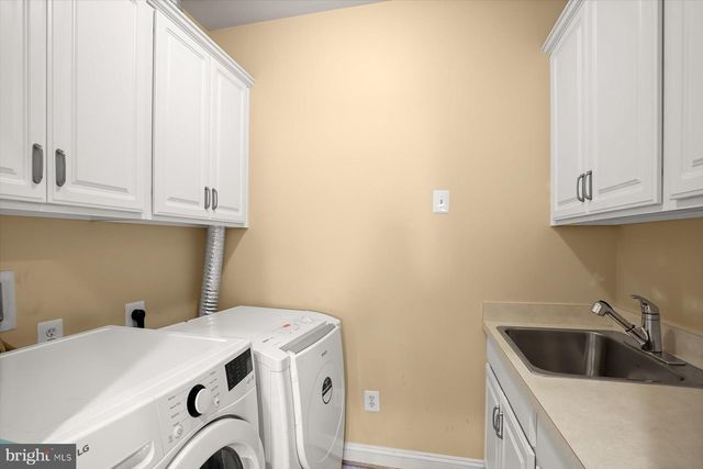 8220 WATERSIDE CT, Fort Washington, MD 20744