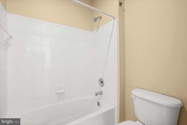 8220 WATERSIDE CT, Fort Washington, MD 20744