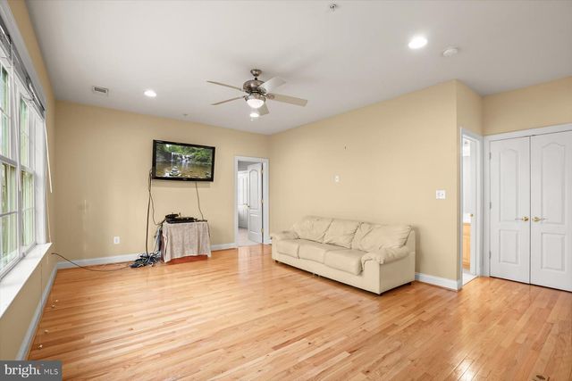 8220 WATERSIDE CT, Fort Washington, MD 20744