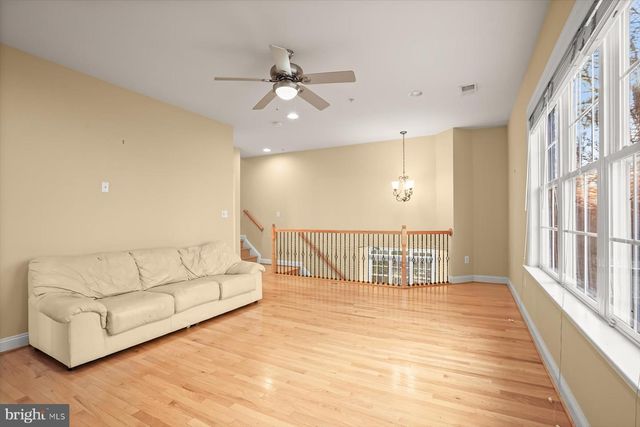 8220 WATERSIDE CT, Fort Washington, MD 20744