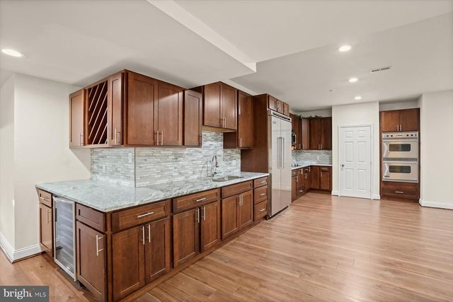 8220 WATERSIDE CT, Fort Washington, MD 20744