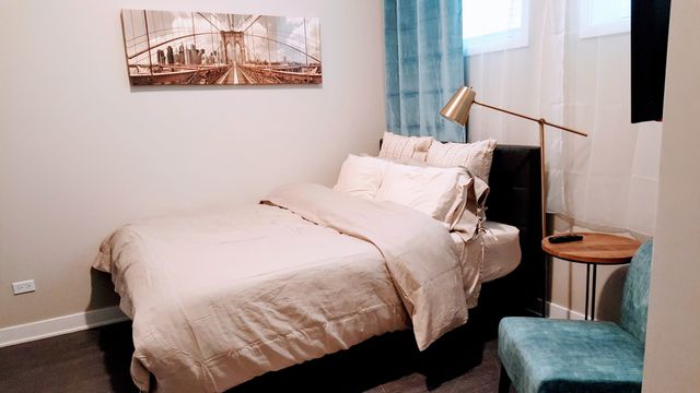 1409 W Diversey Parkway 110, Chicago, IL 60614