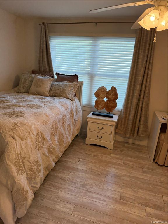 13 Barry Road, Amityville, NY 11701 — photo 5