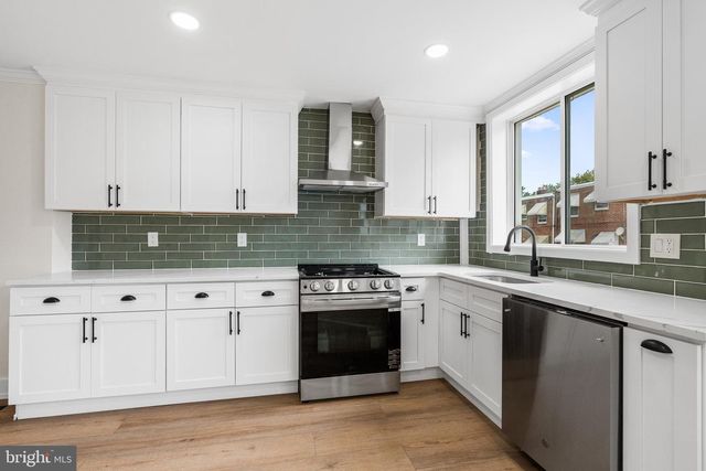 7953 TEMPLE RD, Philadelphia, PA 19150