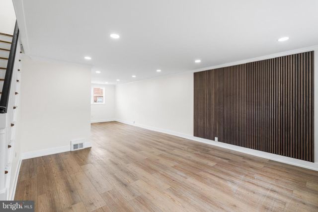 7953 TEMPLE RD, Philadelphia, PA 19150