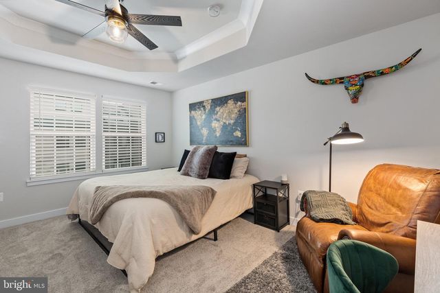 2052 TRACK CIR, Fredericksburg, VA 22401