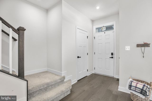 2052 TRACK CIR, Fredericksburg, VA 22401