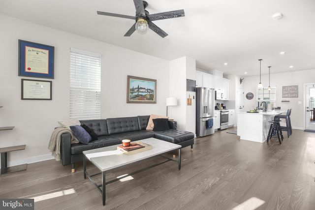 2052 TRACK CIR, Fredericksburg, VA 22401