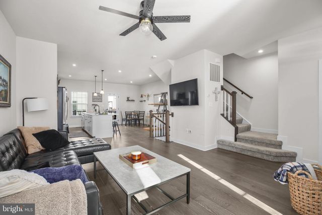 2052 TRACK CIR, Fredericksburg, VA 22401