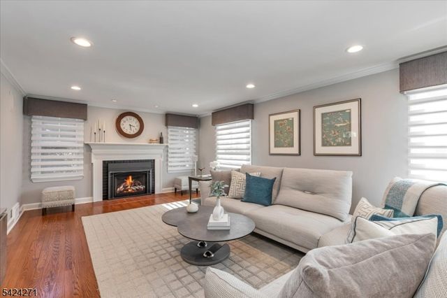 175 Division Ave, New Providence Boro, NJ 07901