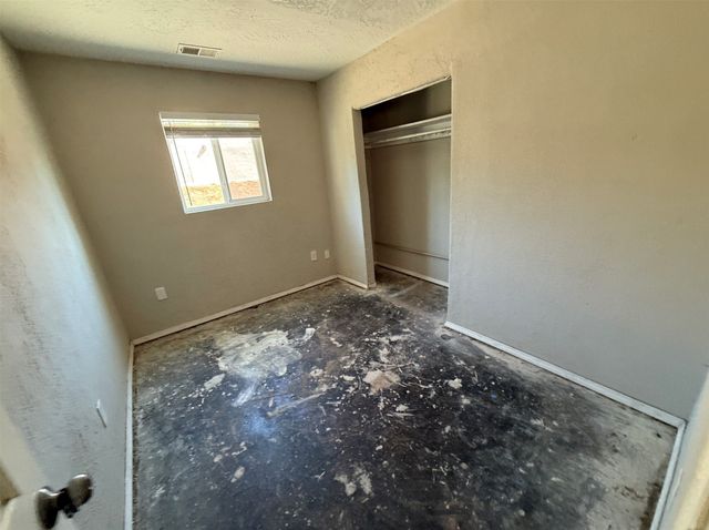 1010 Camino Del Gusto, Santa Fe, NM 87507