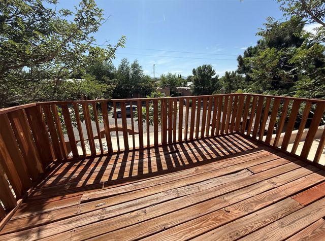 1010 Camino Del Gusto, Santa Fe, NM 87507