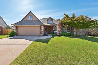 11966 S 73rd East Avenue, Bixby, OK 74008