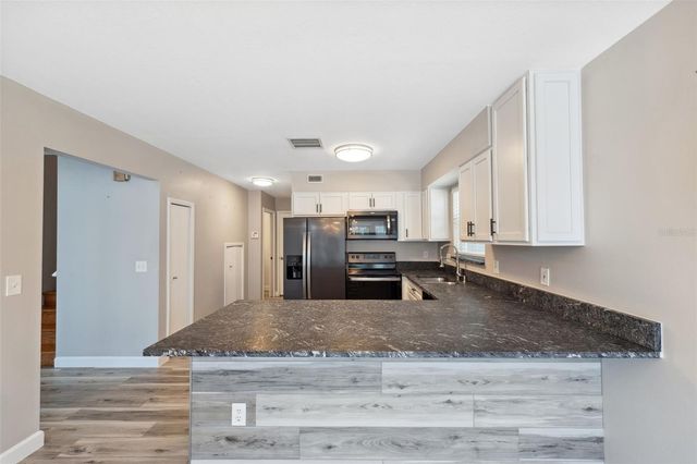 428 KLOSTERMAN ROAD W, Palm Harbor, FL 34683