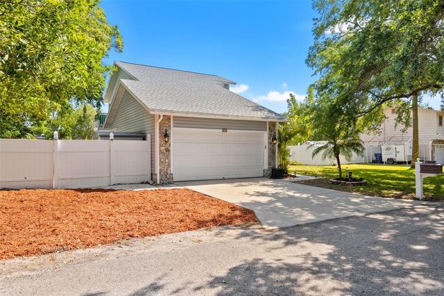 428 KLOSTERMAN ROAD W, Palm Harbor, FL 34683