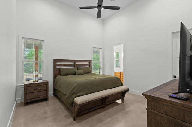 3143 County Rd 4300, Woodville, TX 75979