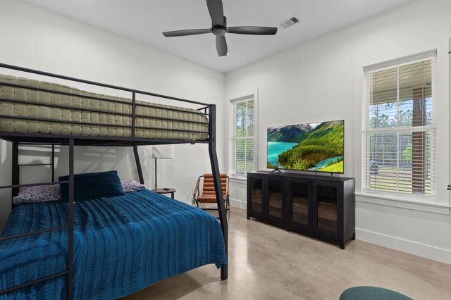 3143 County Rd 4300, Woodville, TX 75979