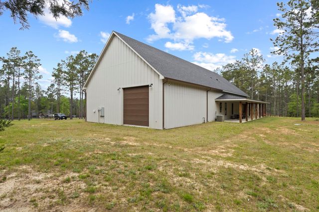 3143 County Rd 4300, Woodville, TX 75979