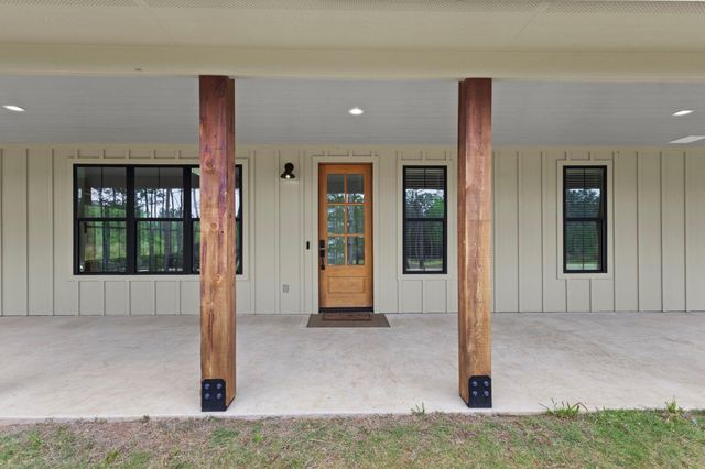 3143 County Rd 4300, Woodville, TX 75979