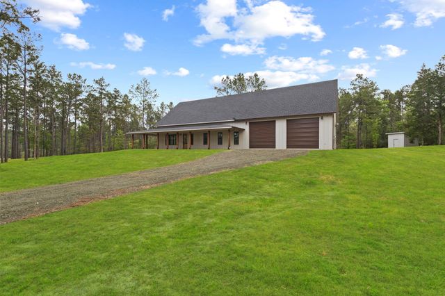 3143 County Rd 4300, Woodville, TX 75979