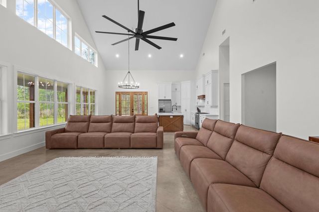 3143 County Rd 4300, Woodville, TX 75979