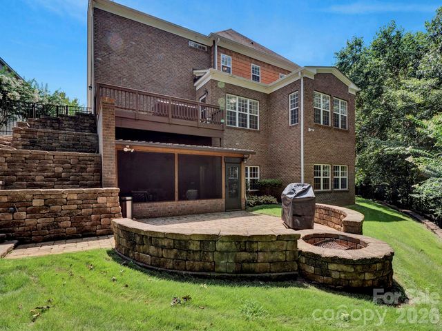 2652 Bedford Place NW, Concord, NC 28027