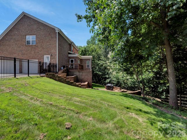2652 Bedford Place NW, Concord, NC 28027