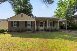 3749 WOLF TRAIL DR, Memphis, TN 38128
