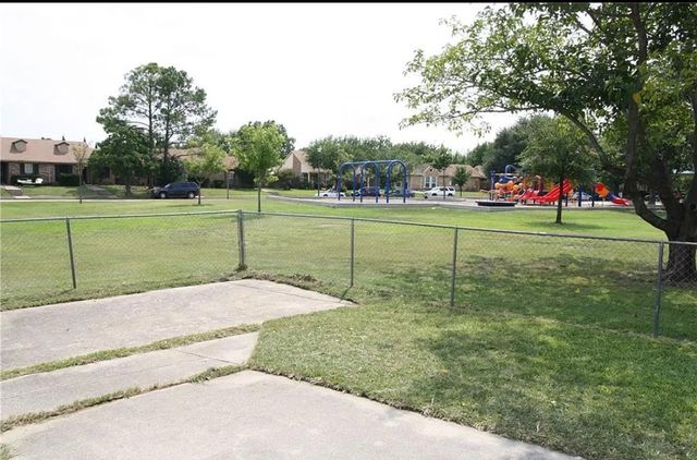 4529 Carr Street, The Colony, TX 75056
