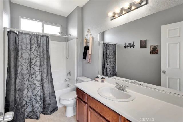 10343 Tandis Court, Adelanto, CA 92301