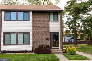 412 KELLINGTON DR, East Windsor, NJ 08520