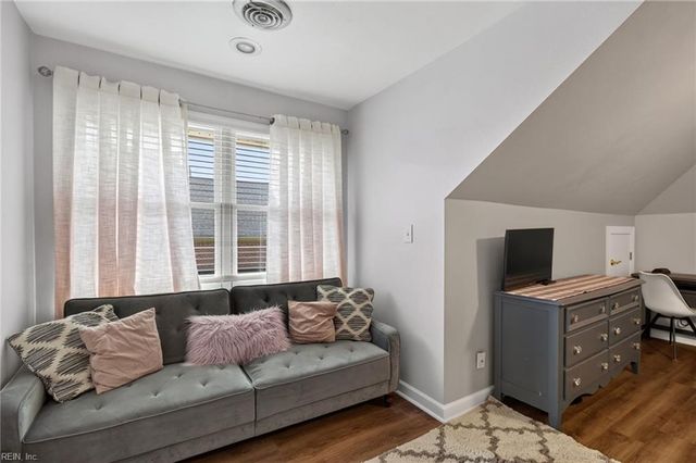 825 Waterfall WAY, Chesapeake, VA 23322