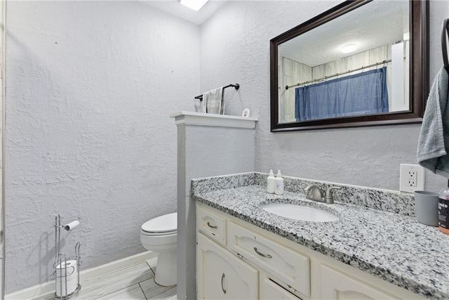 1213 SW 21st Street, Blue Springs, MO 64015