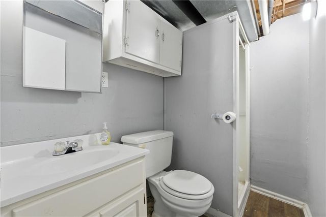 1213 SW 21st Street, Blue Springs, MO 64015