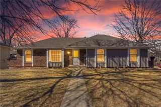 1213 SW 21st Street, Blue Springs, MO 64015
