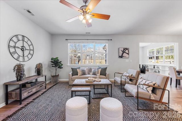 13915 Holly Stream Drive, Huntersville, NC 28078