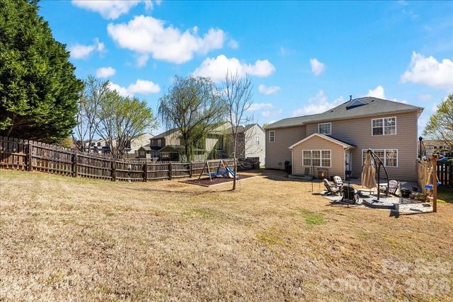 13915 Holly Stream Drive, Huntersville, NC 28078