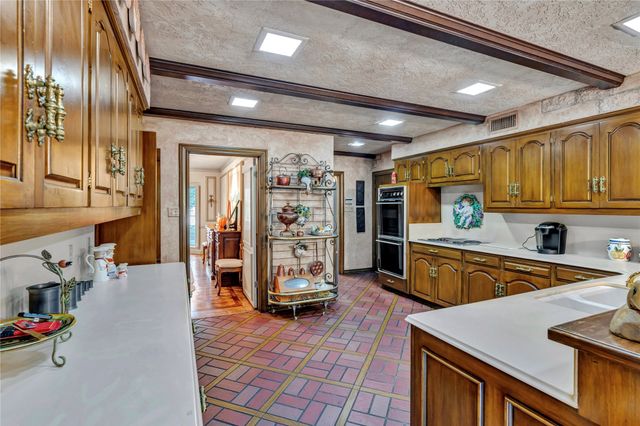 4117 Inwood Road, Fort Worth, TX 76109