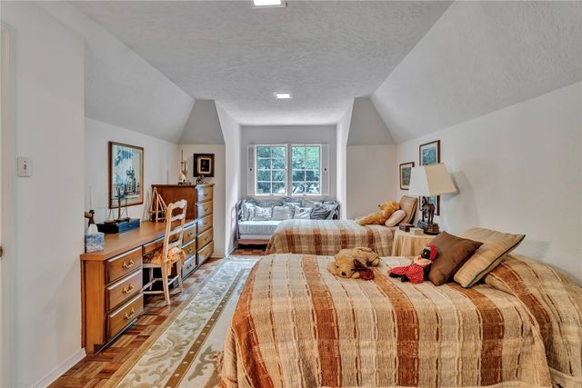 4117 Inwood Road, Fort Worth, TX 76109