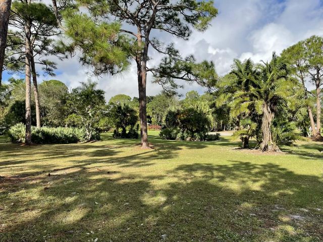 3233 NW Dockage Way, Palm City, FL 34990