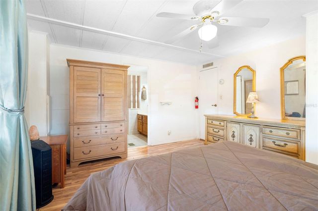 232 MEADOW LARK DRIVE, Osteen, FL 32764