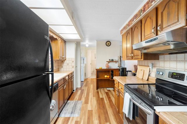 232 MEADOW LARK DRIVE, Osteen, FL 32764