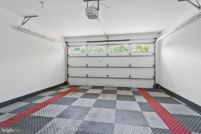 6878 FRASE DR, Falls Church, VA 22043
