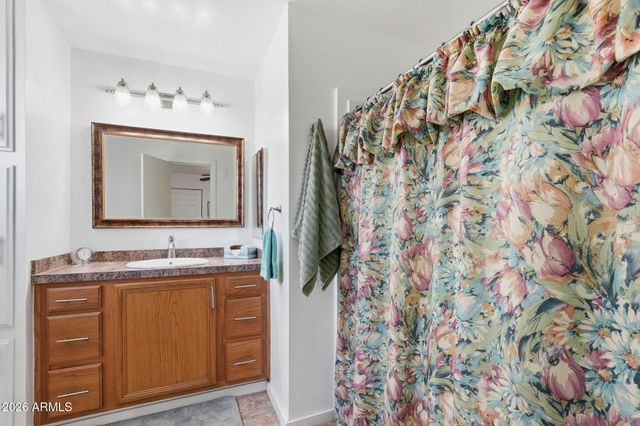 2205 N HIGLEY Road, Mesa, AZ 85215