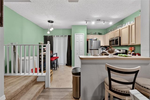 6557 OSPREY LAKE CIRCLE 6557, Riverview, FL 33578