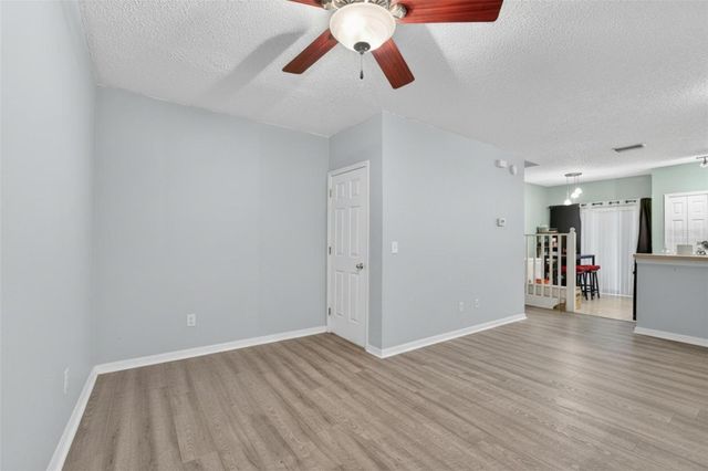 6557 OSPREY LAKE CIRCLE 6557, Riverview, FL 33578